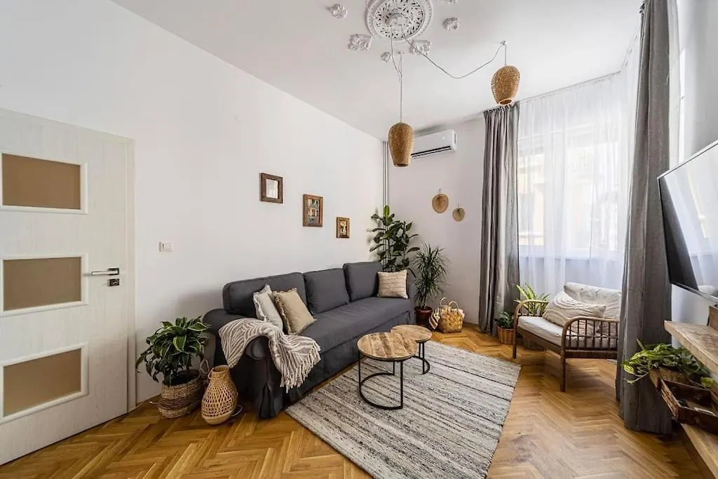 Apartment Bohohome 2 Next To The Main Street Sofia